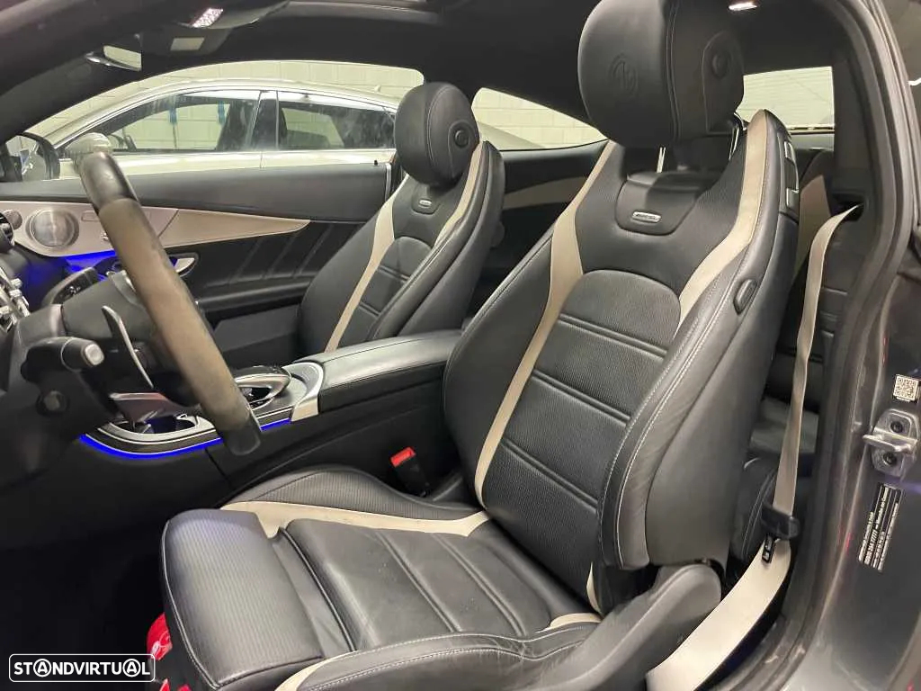 Mercedes-Benz C 63 AMG S Coupe Speedshift MCT 9G - 34