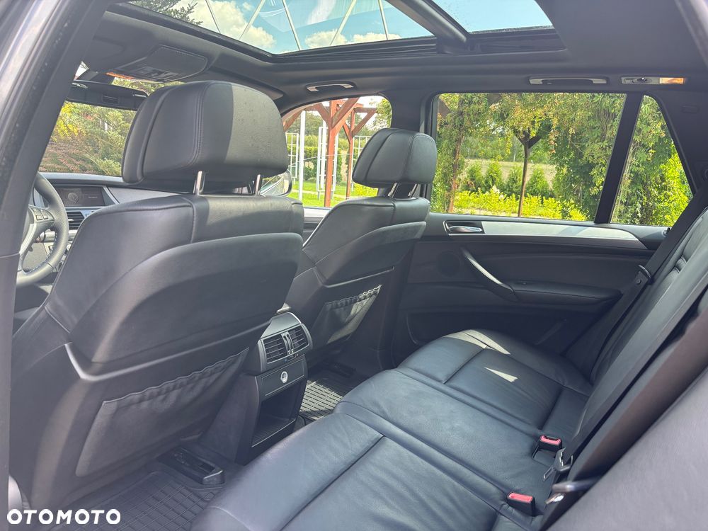 BMW X5 xDrive30d - 14