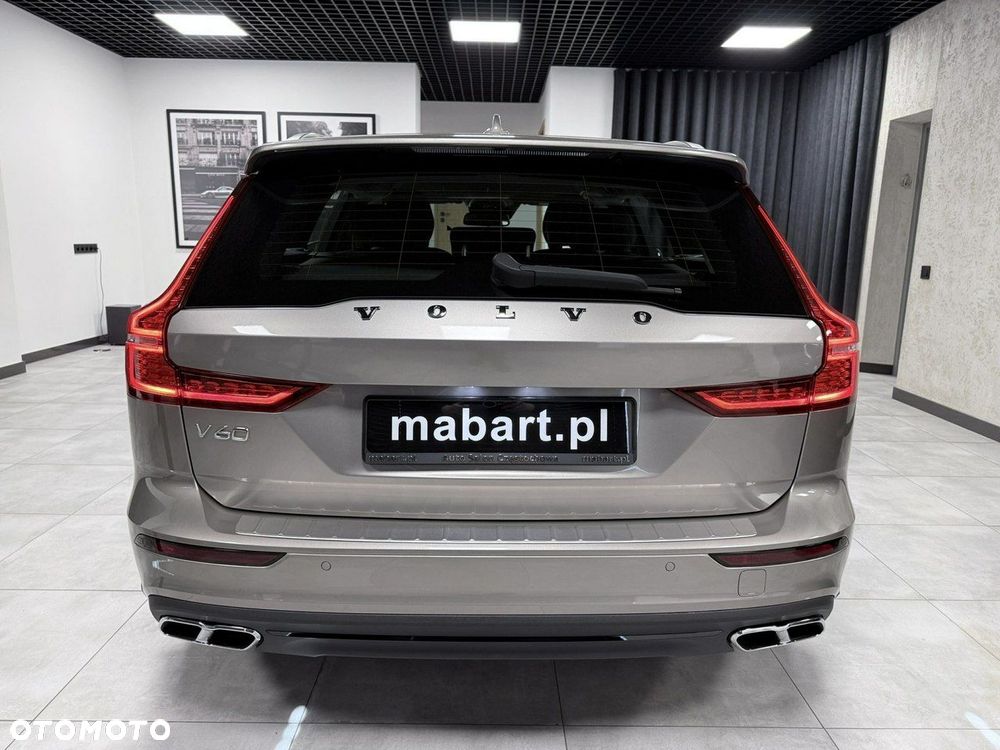 Volvo V60 D3 SCR Inscription - 4