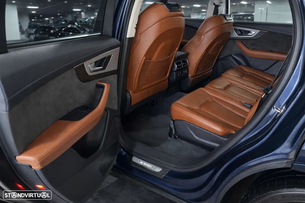 Audi Q7 3.0 TDI e-tron quattro tiptronic - 11