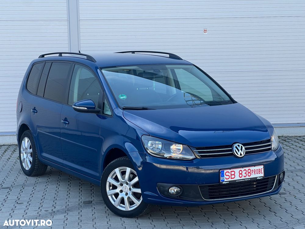 Volkswagen Touran - 4