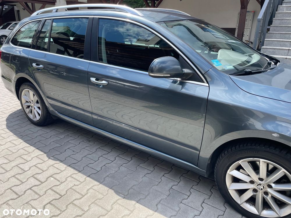 Skoda Superb 2.0 TDI 4x4 Ambition - 12