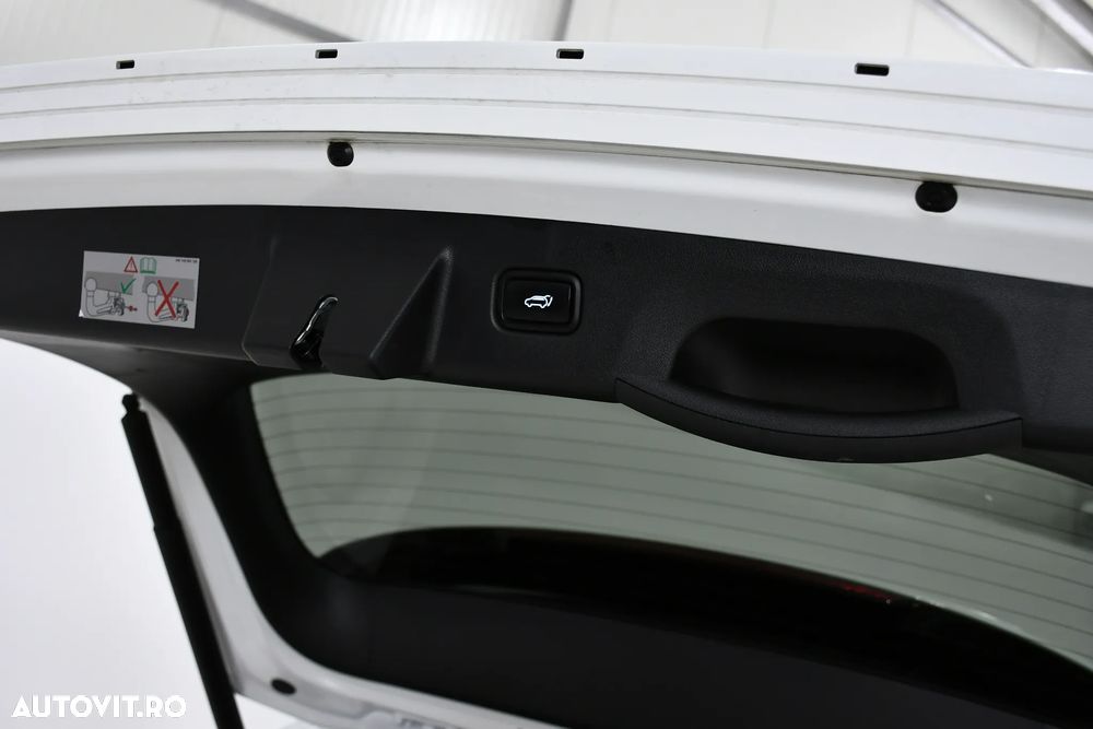 Hyundai Tucson 1.6 CRDi 48V-Hybrid 4WD DCT Prime - 32