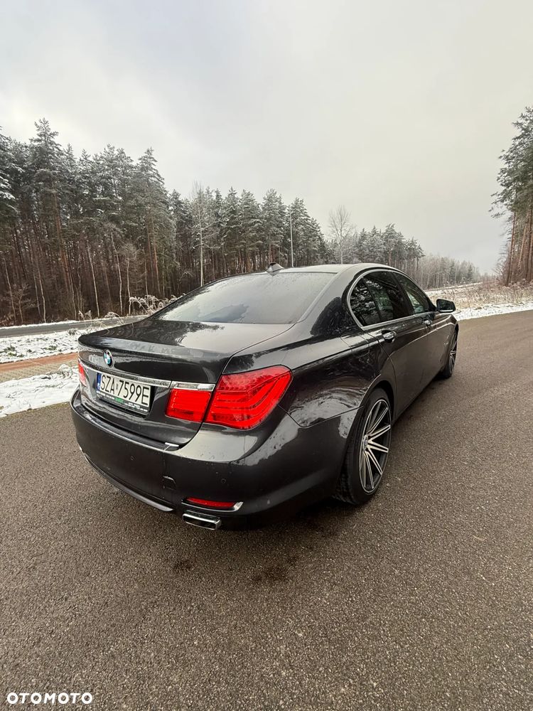 BMW Seria 7 740d xDrive - 7