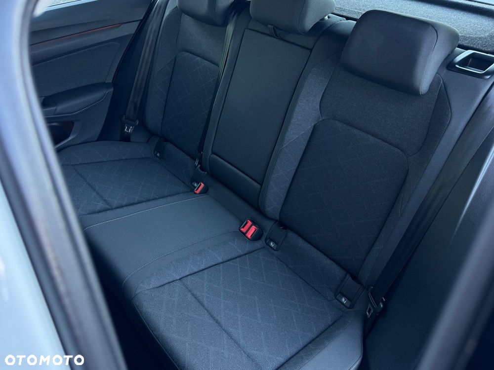 Volkswagen Golf 1.5 TSI EVO Life - 10