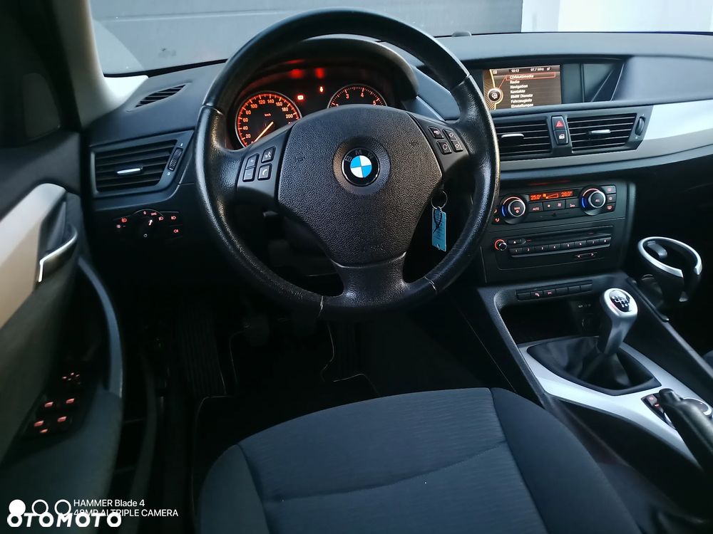BMW X1 sDrive18i Sport Line - 12