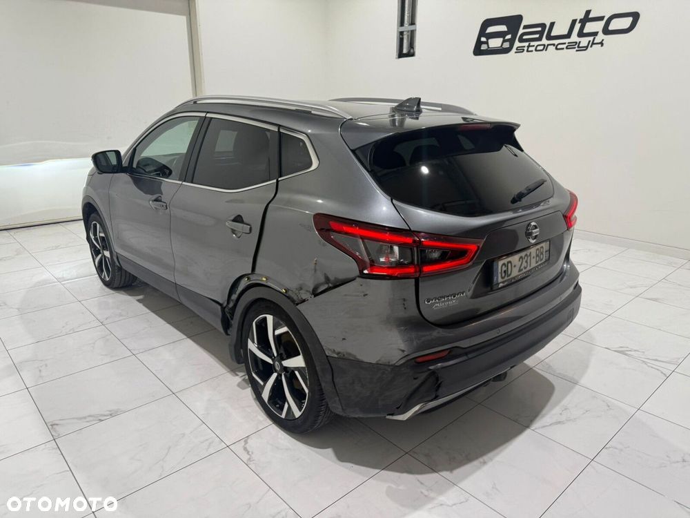 Nissan Qashqai - 11