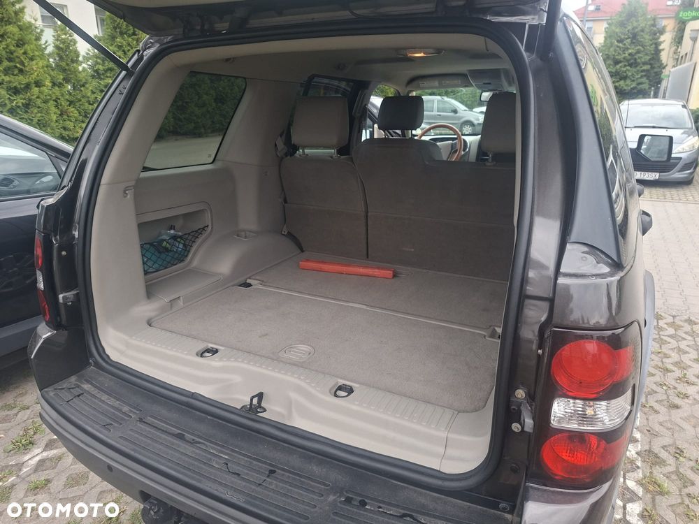 Ford Explorer 4.0 AWD - 13