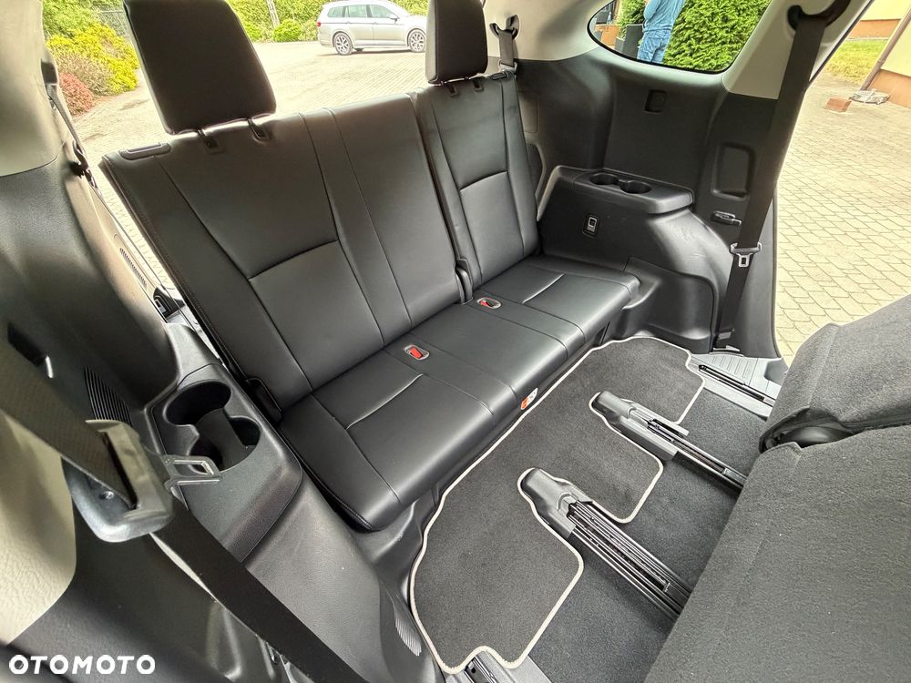 Toyota Highlander 2.5 Hybrid Executive - 17