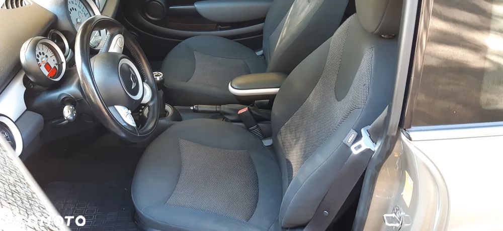 MINI ONE Baker Street - 11