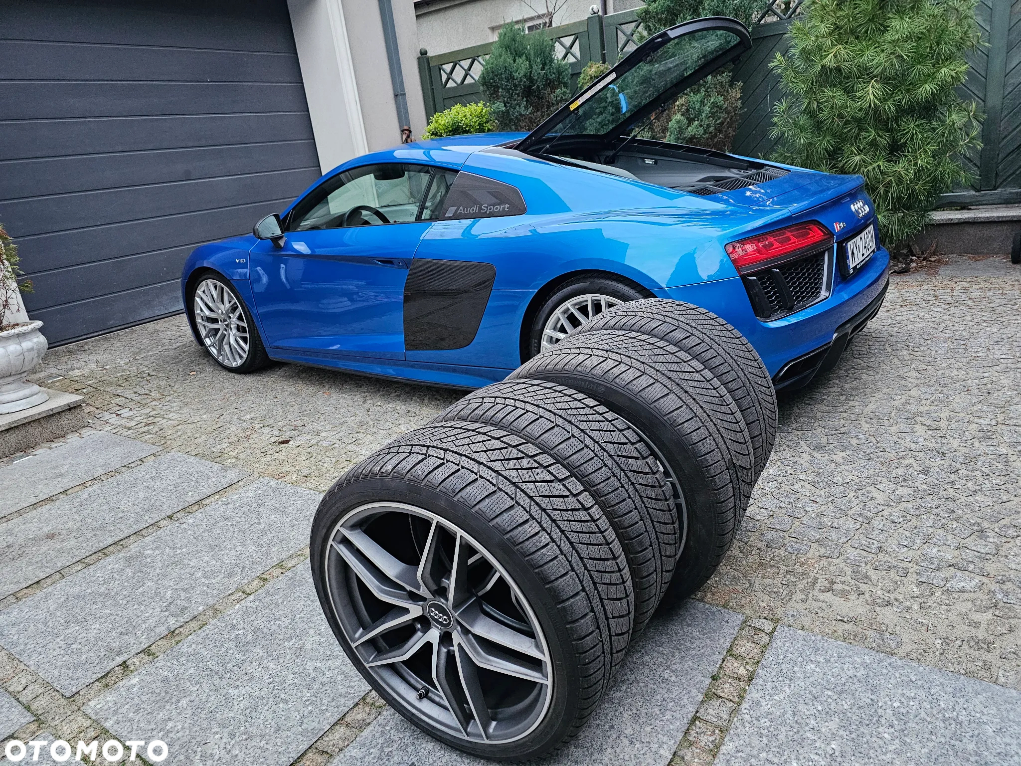 Audi R8 V10 5.2 FSI quattro S tronic - 18