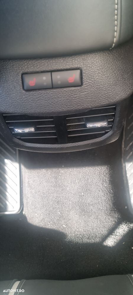 Ford Mondeo 2.0 TDCI Aut. AWD Vignale - 31