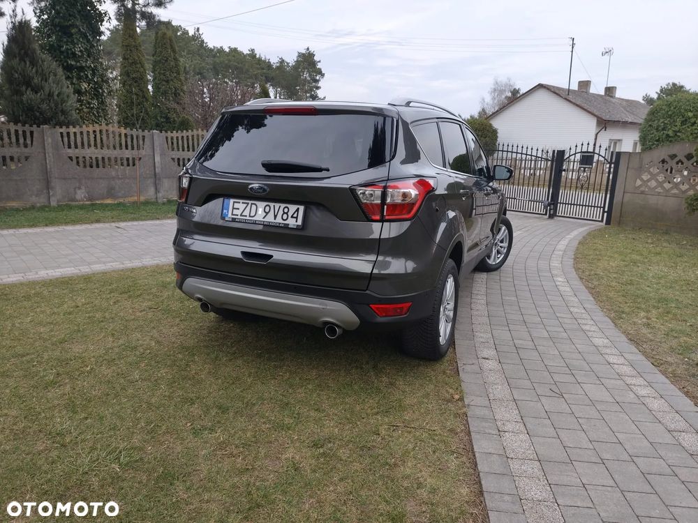 Ford Kuga - 9