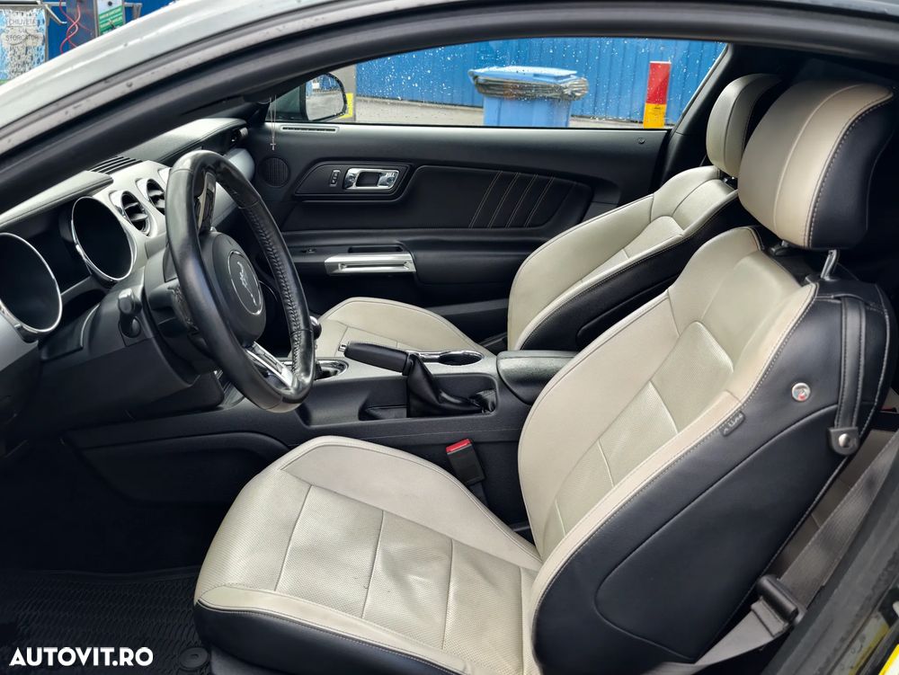 Ford Mustang 2.3 EcoBoost - 5