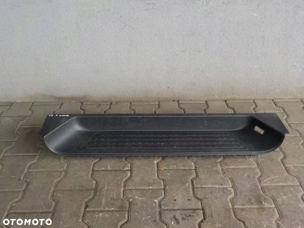 VW T5 PRÓG STOPIEŃ DRZWI ODSUWANYCH PRAWYCH - 1