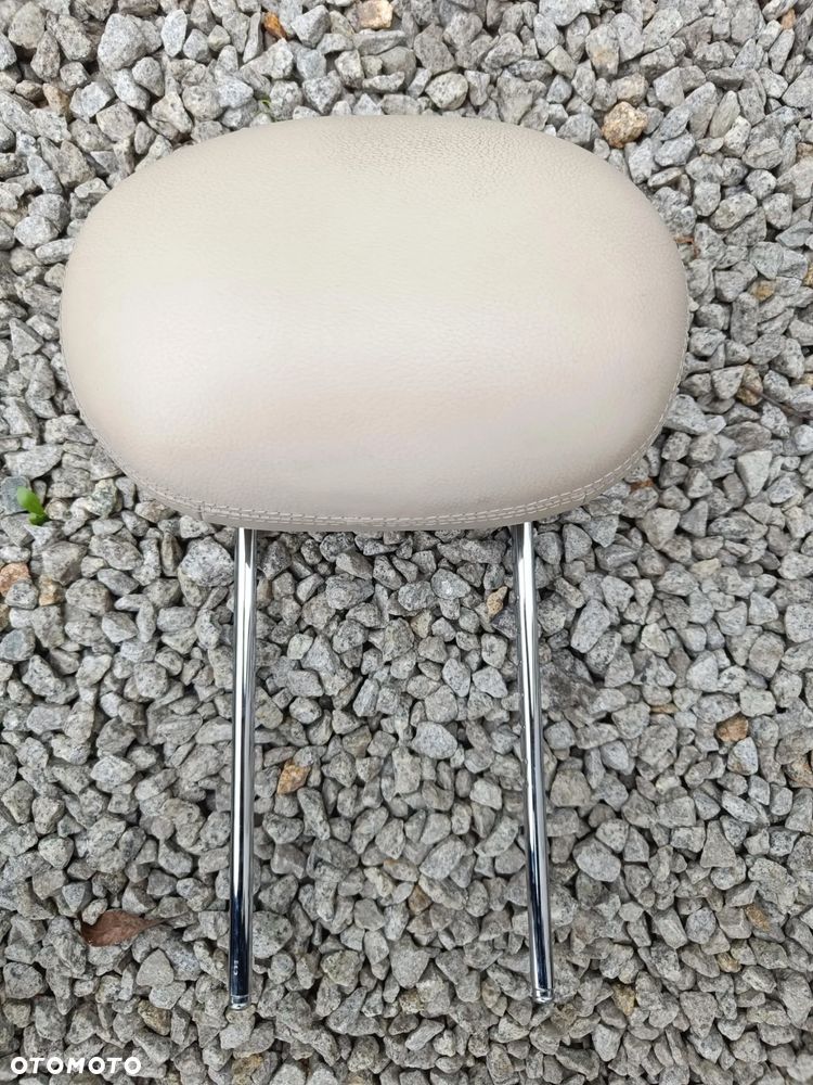 MERCEDES W211 ZAGŁÓWEK SKÓRZANY FOTELA LEWY PRAWY BEŻOWY - 2