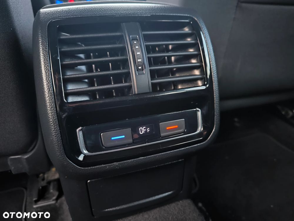 Volkswagen Passat 2.0 TDI SCR DSG Business - 6
