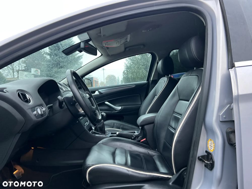 Ford Mondeo 2.0 Platinium X - 7