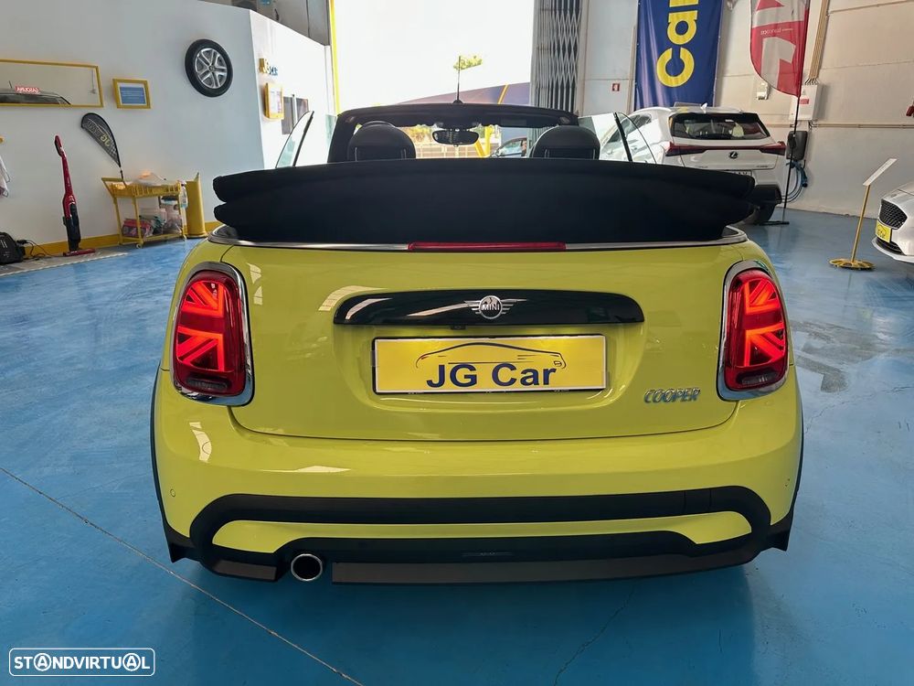 MINI Cabrio Cooper Auto - 10