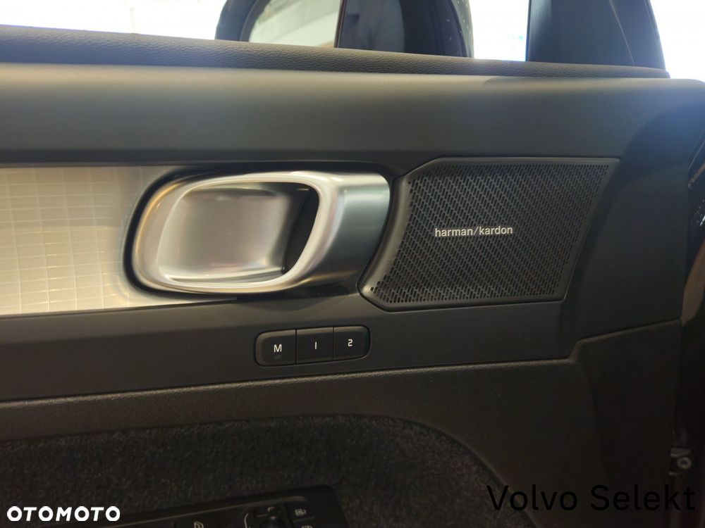 Volvo XC 40 - 34