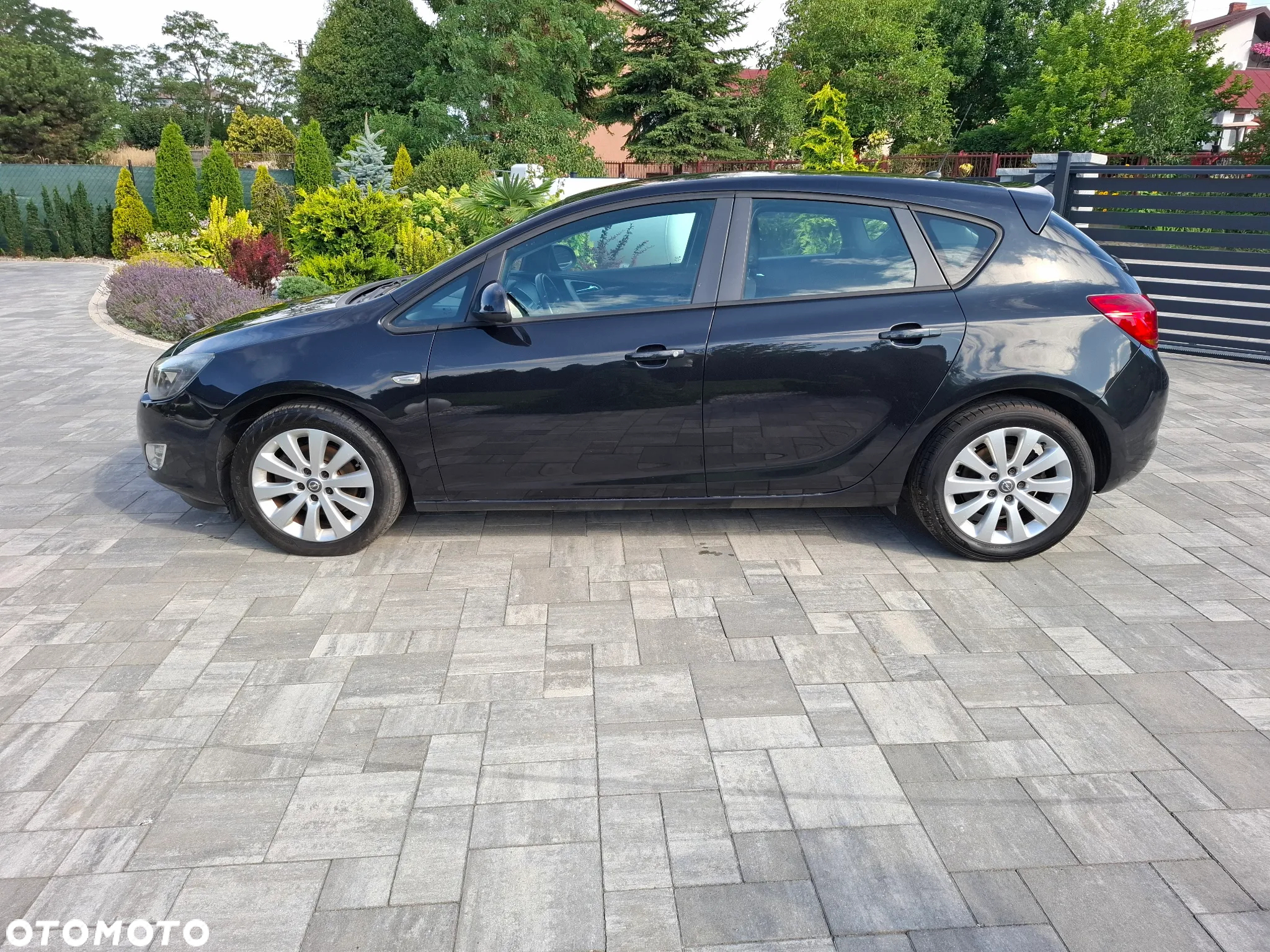 Opel Astra IV 1.7 CDTI Cosmo - 7