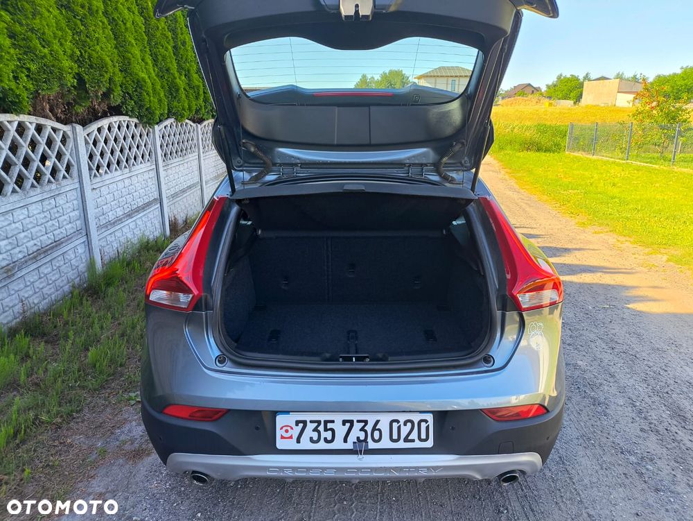 Volvo V40 D3 Momentum - 5