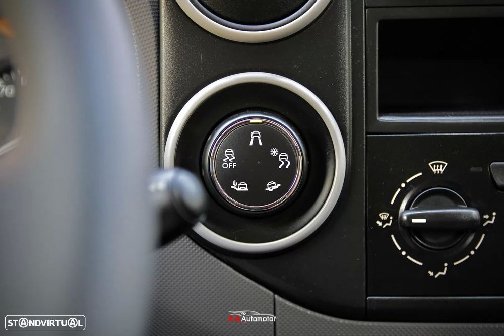 Citroën berlingo 1.6 hdi grip control 3 lugares - 13