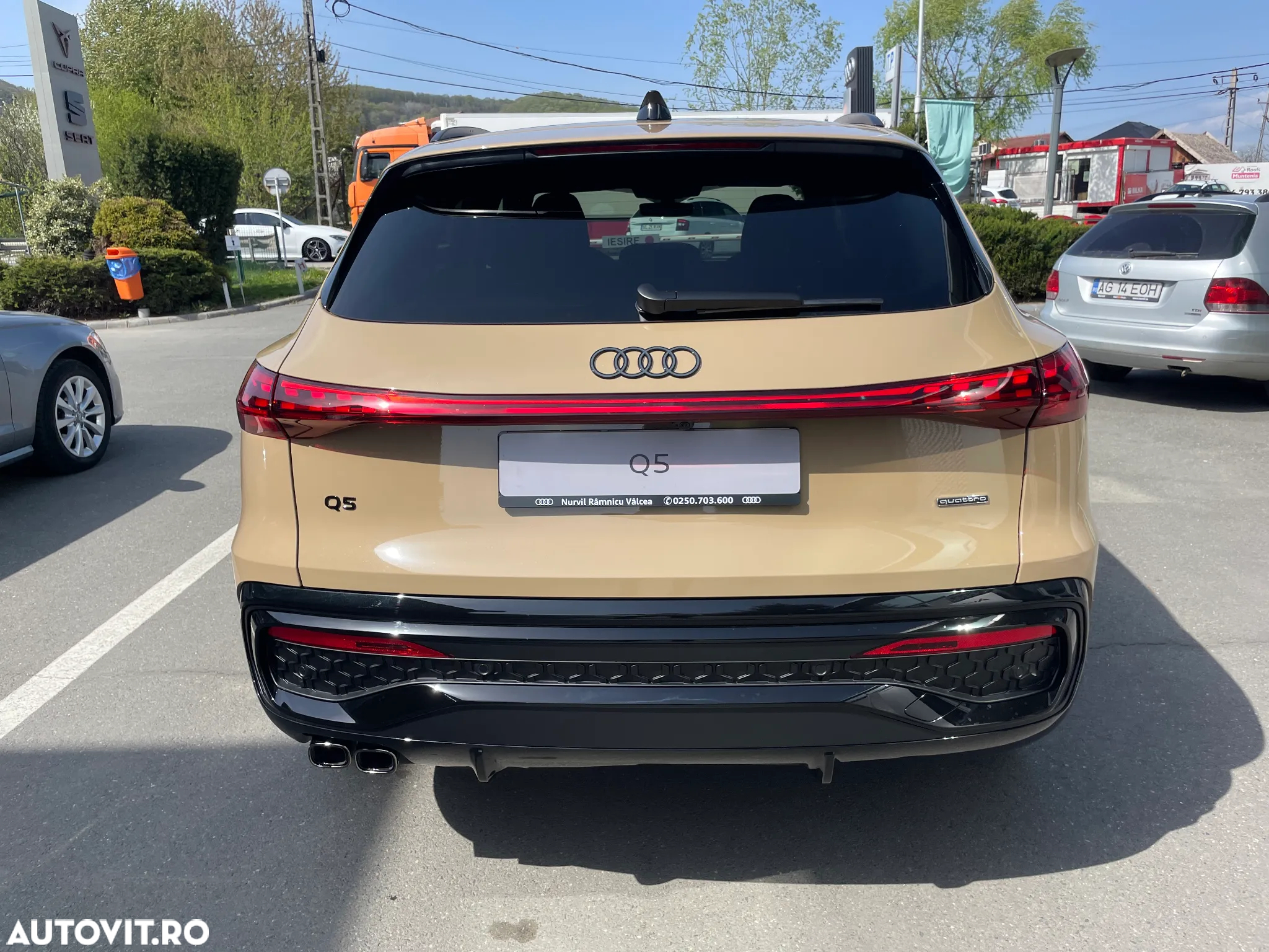 Audi Q5 40 TDI quattro S tronic - 8