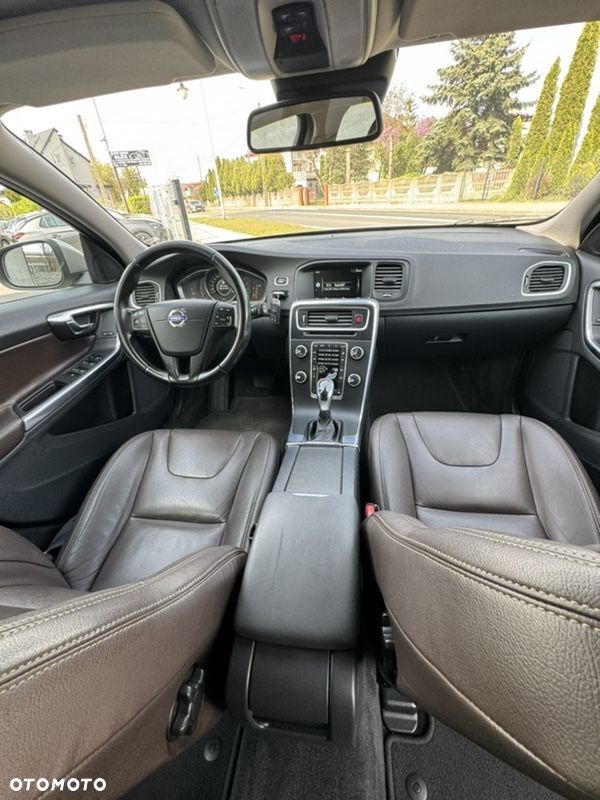 Volvo V60 D2 Drive-E Summum - 15