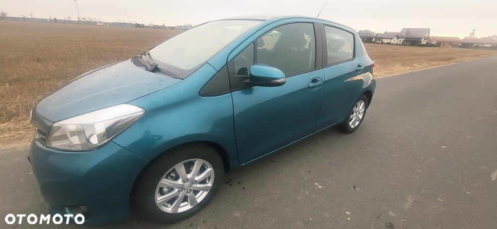 Toyota Yaris 1.4 D-4D Sol - 4