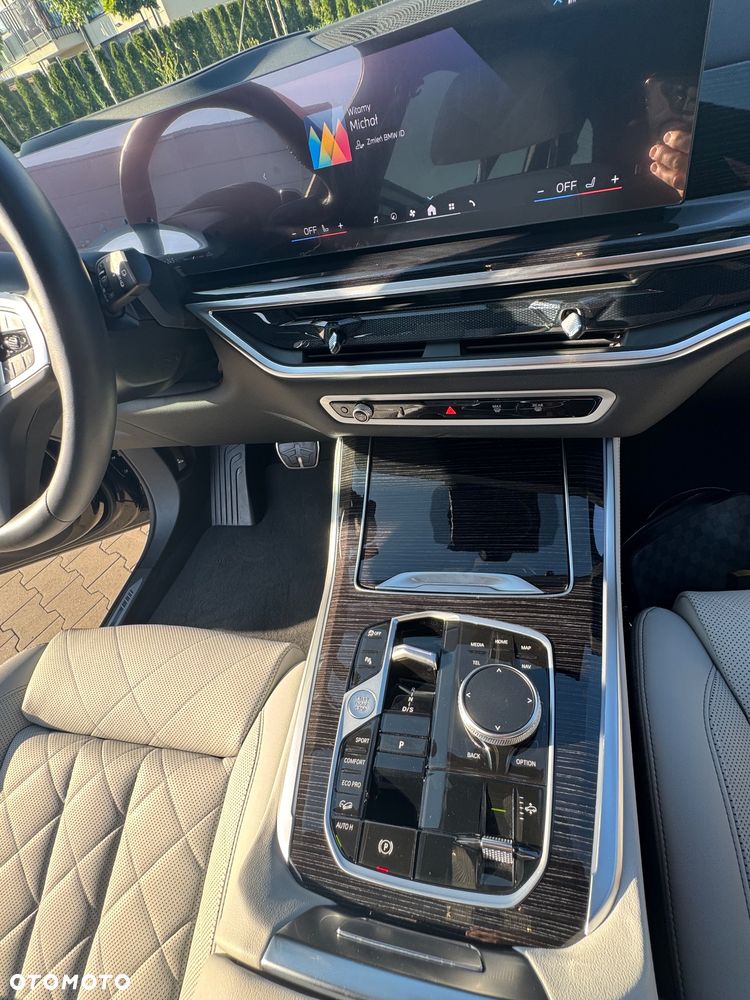 BMW X5 xDrive30d mHEV - 24