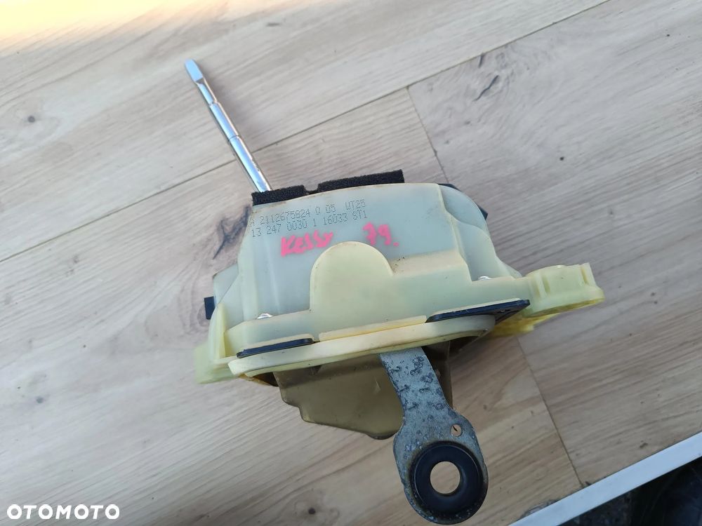 MERCEDES W211 WYBIERAK BIEGÓW A2112675824 KEYLESS