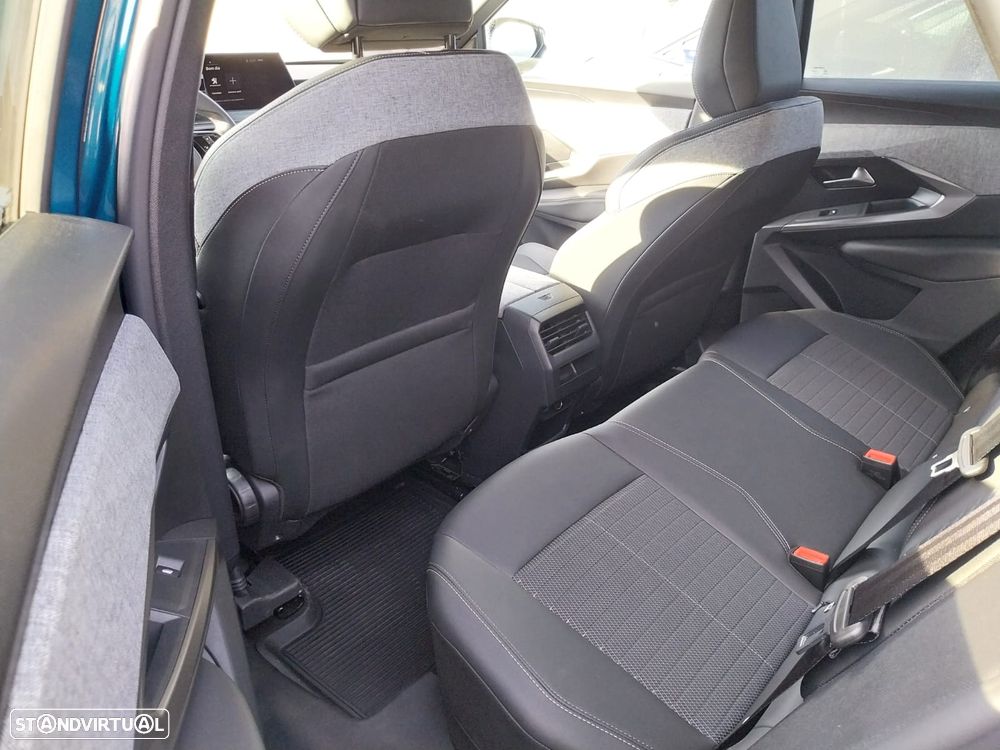 Peugeot E-3008 97 kWh Long Range Allure - 8