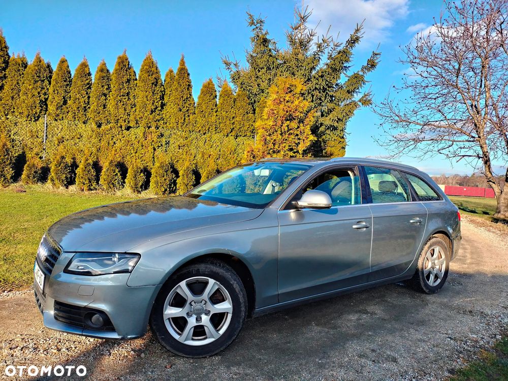 Audi A4 Avant - 25