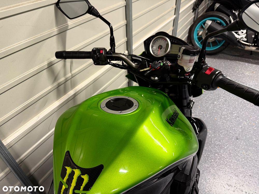 Kawasaki Z - 9
