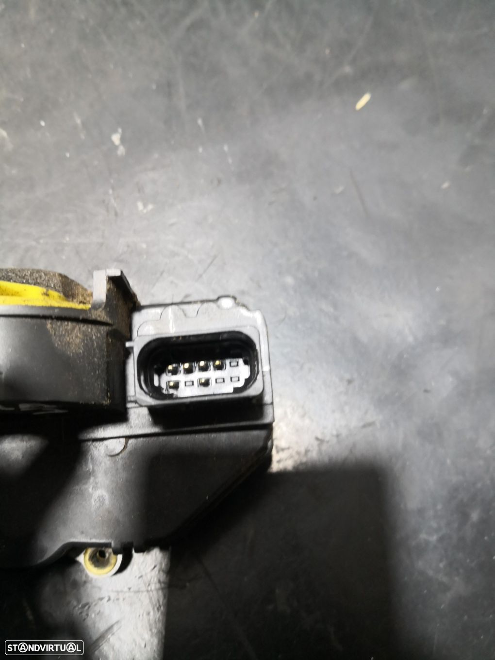 Fecho Da Porta Frente Esq Opel Astra J (P10) - 1
