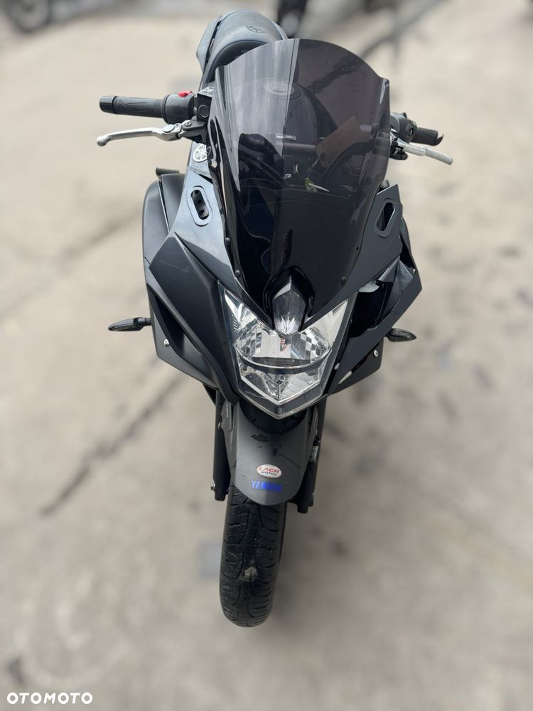 Yamaha XJ - 19