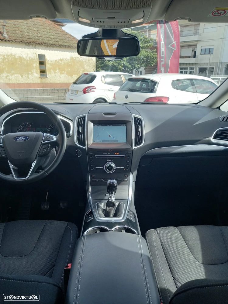 Ford S-Max 2.0 TDCi Titanium - 6