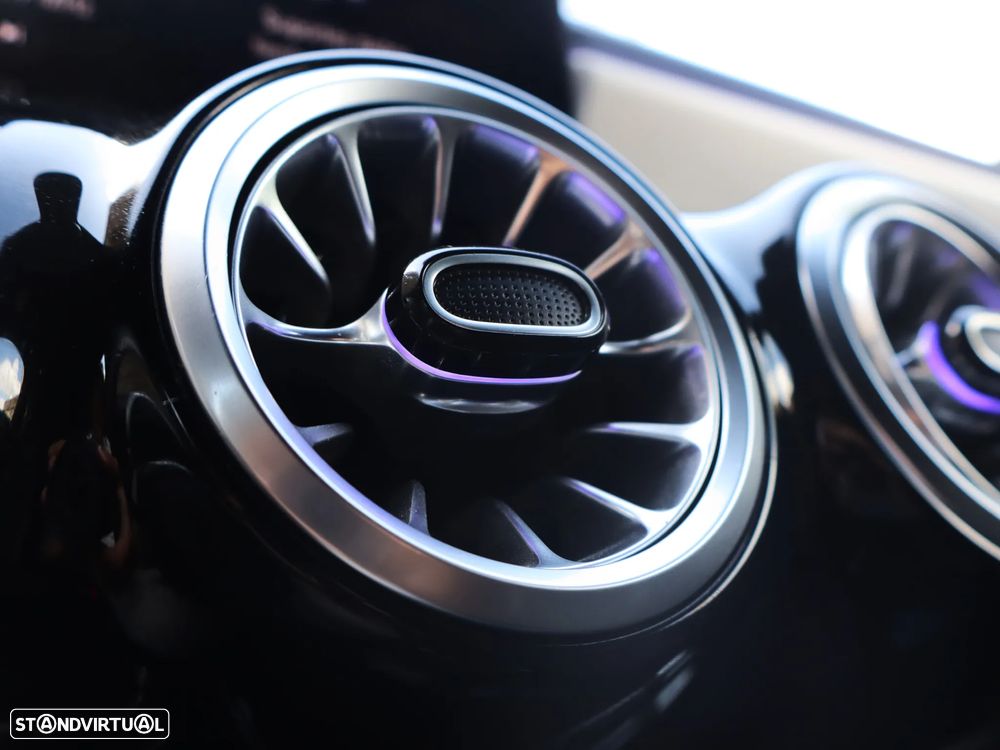 Mercedes-Benz CLA 250 e 8G-DCT AMG Line - 37