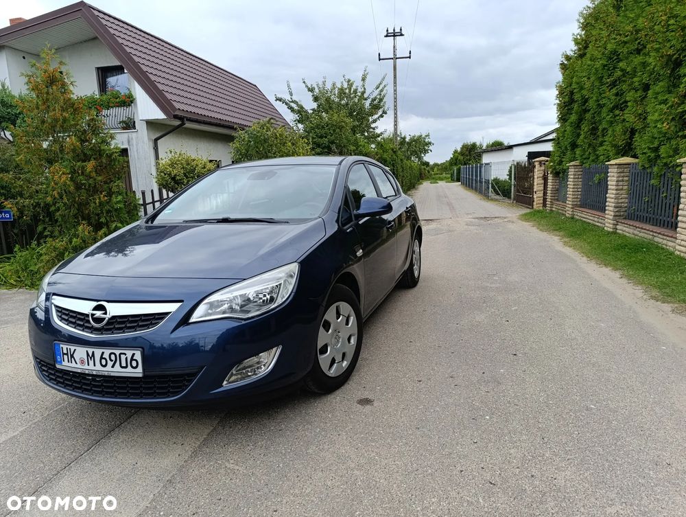 Opel Astra 1.6 Active - 8