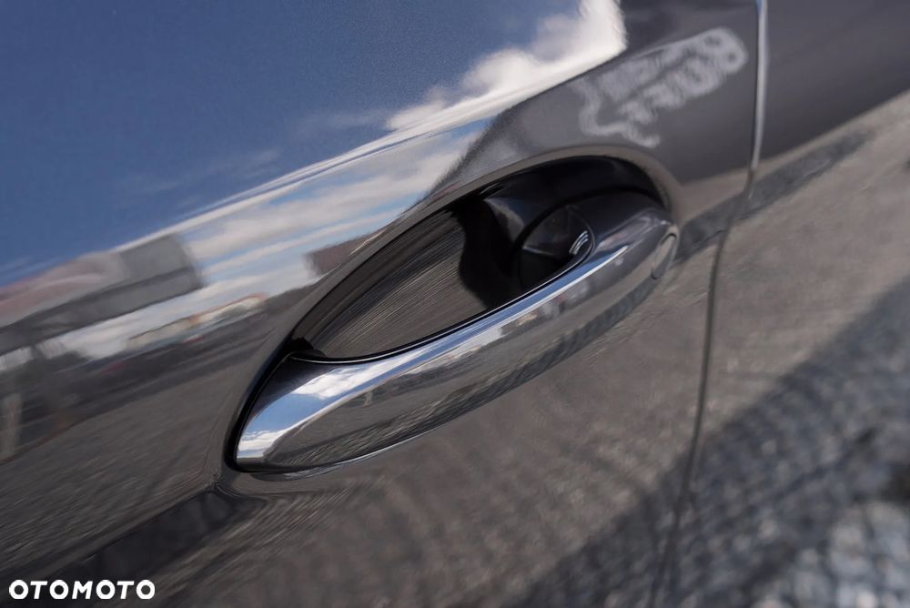 BMW Seria 5 - 17