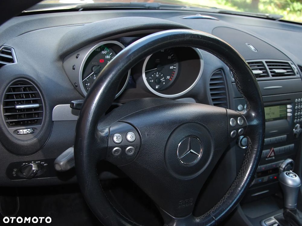 Mercedes-Benz SLK - 26