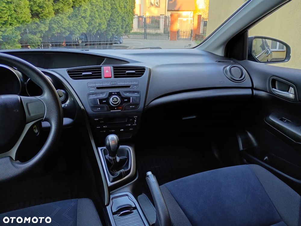 Honda Civic 1.4 i-VTEC - 11