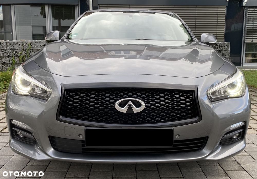 Infiniti Q50 - 23
