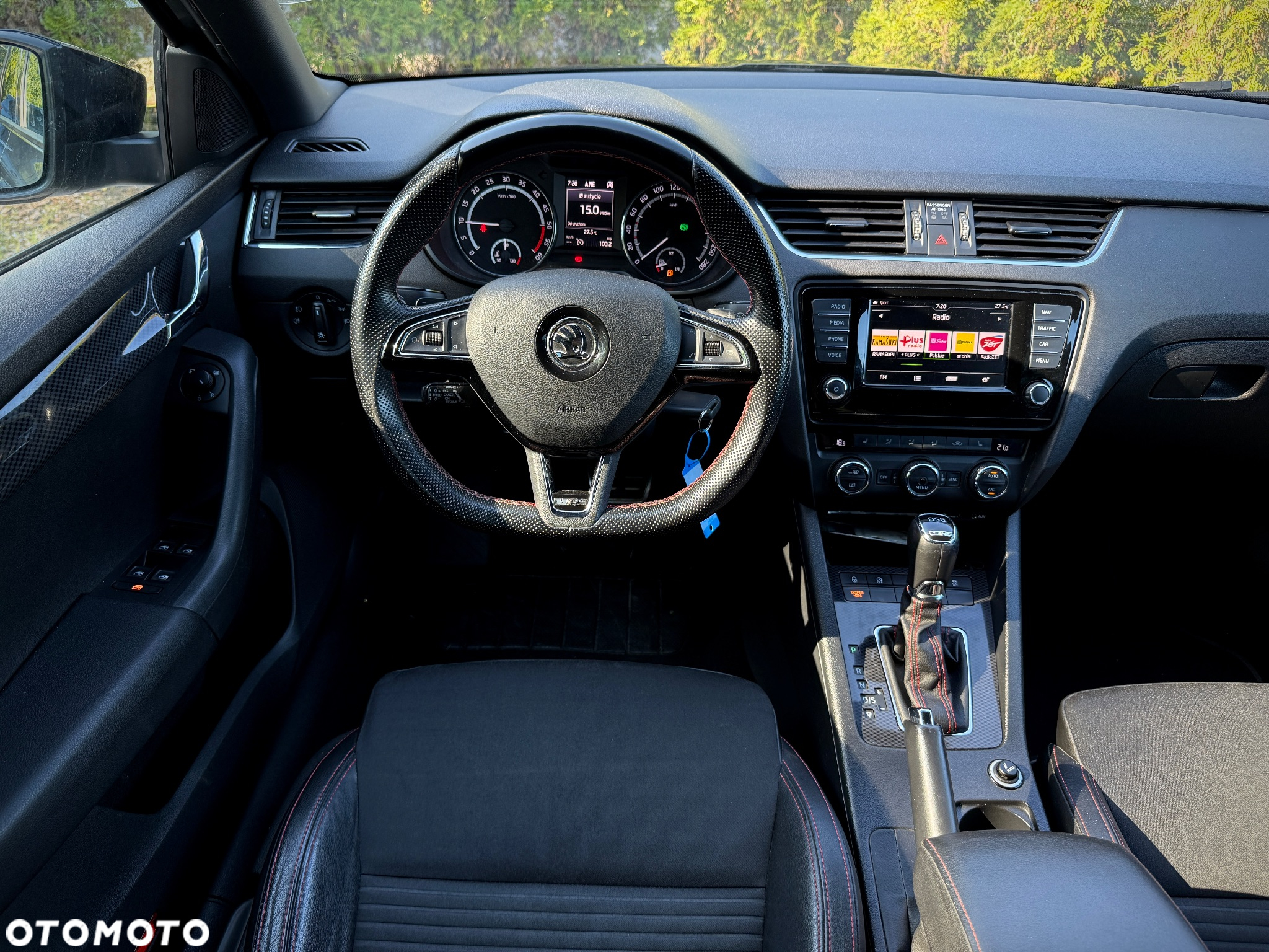 Skoda Octavia Combi 2.0 TDI DSG RS - 13
