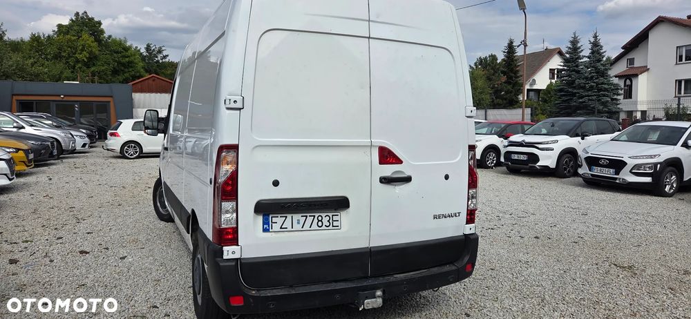 Renault Master III - 16