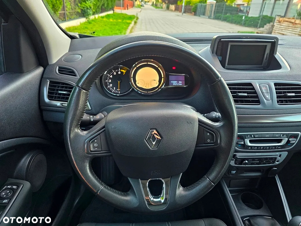 Renault Megane ENERGY TCe 115 Start & Stop LIMITED - 23