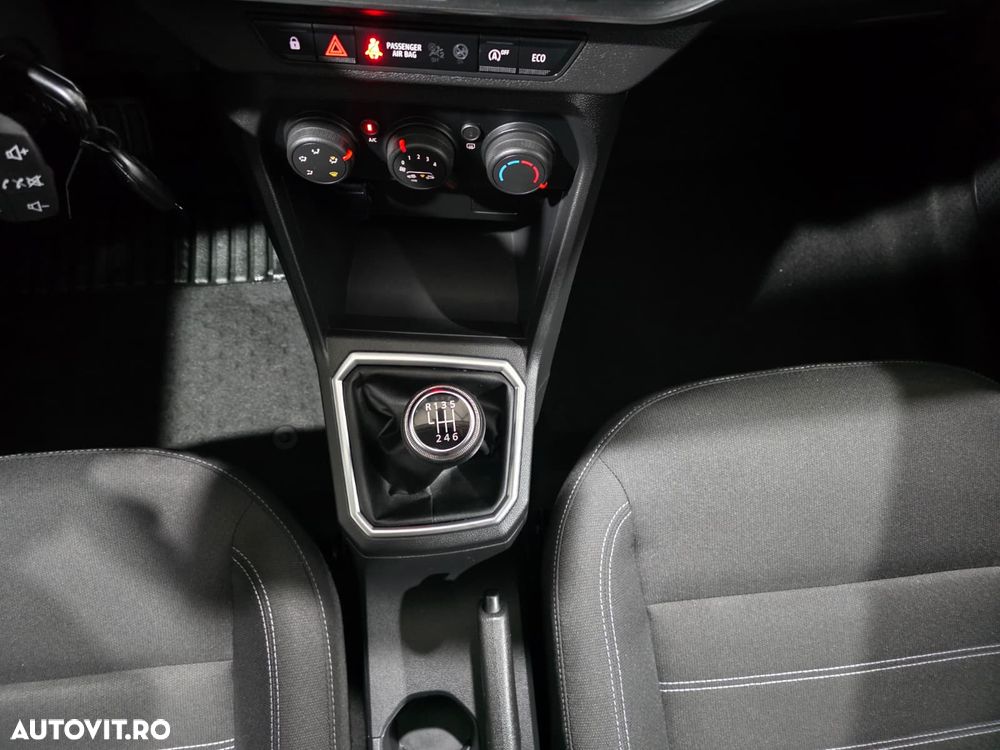 Dacia Logan TCe 90 MT6 Comfort - 10