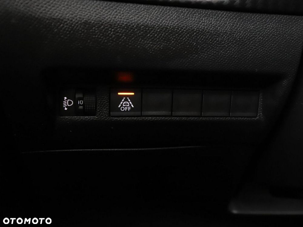 Peugeot 2008 1.5 BlueHDi Allure Pack S&S EAT8 - 38