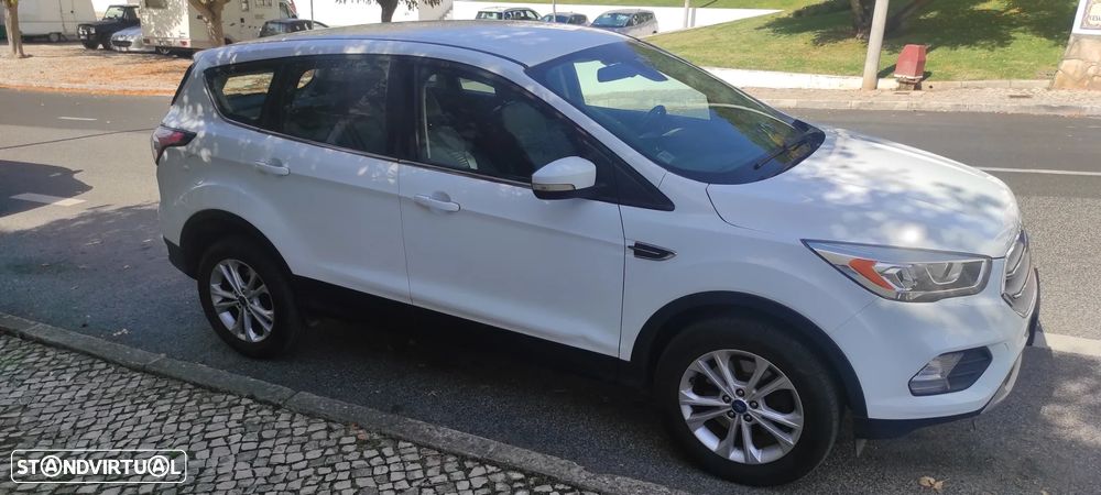Ford Kuga 1.5 TDCi Titanium - 7